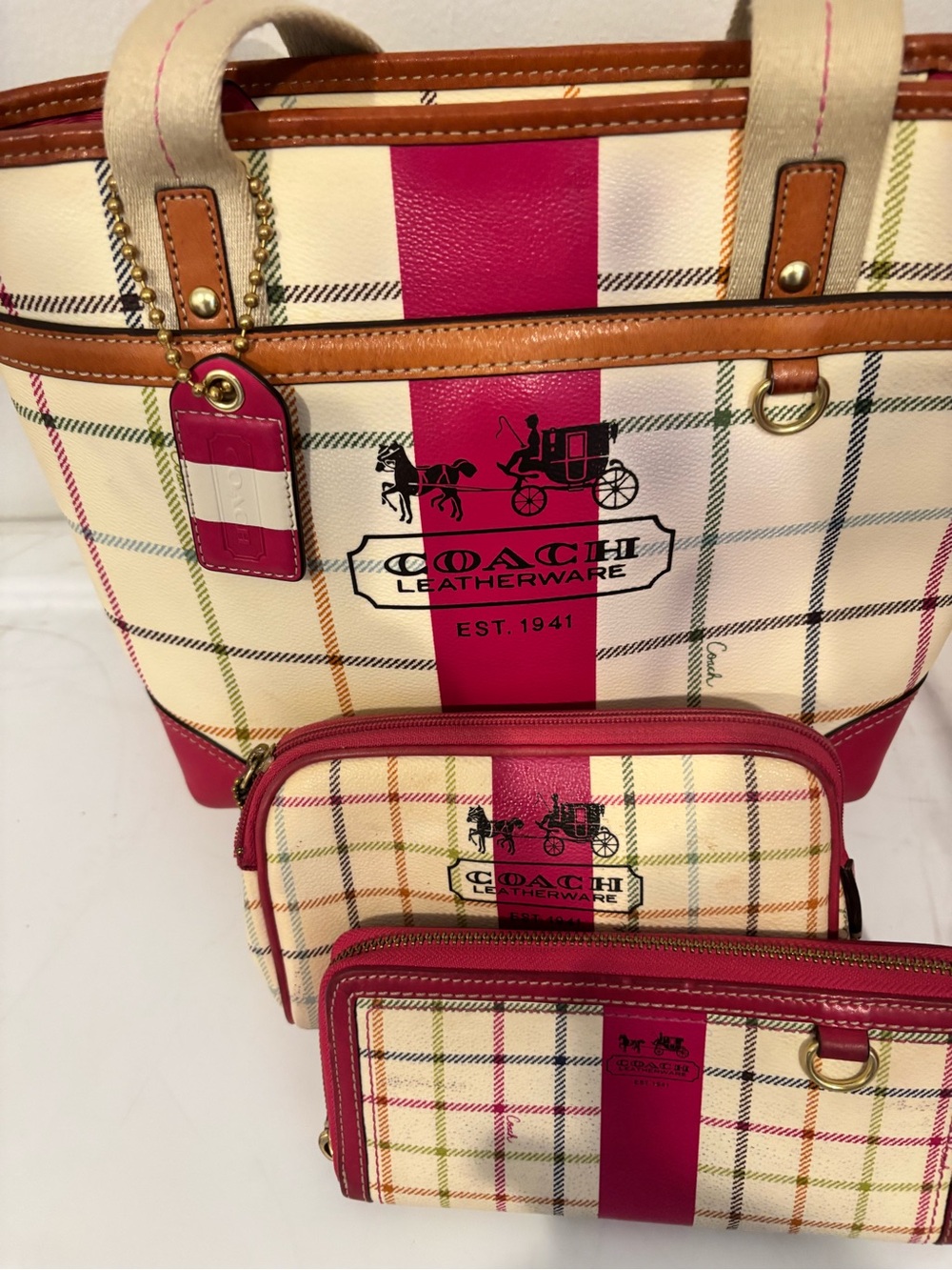 Coach heritage stripe set